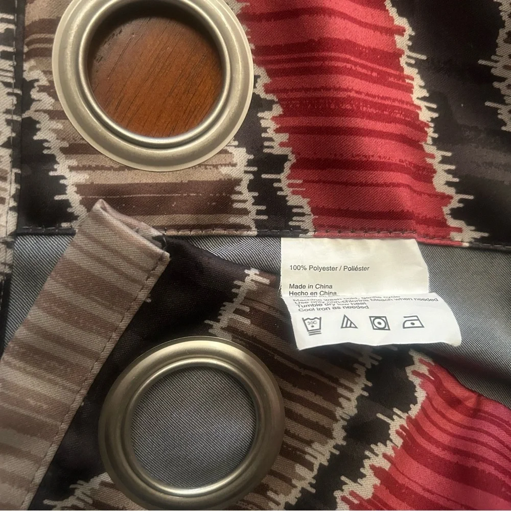 Wave Pattern 2-panel Room-Darkening Grommet Header Curtains #1010255A